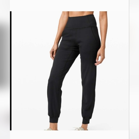 lululemon athletica Pants - Lululemon Women's Black Align Jogger Pant Size 2
